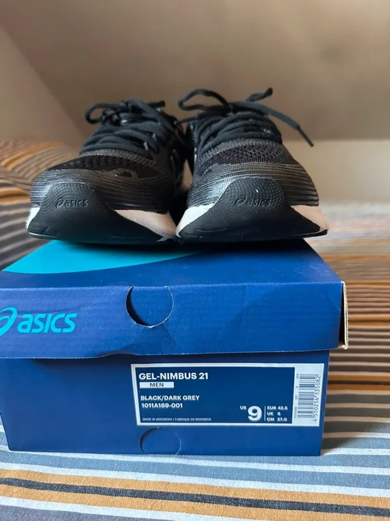 Used Asics Gel-Nimbus 21 bike — image 6 of 6