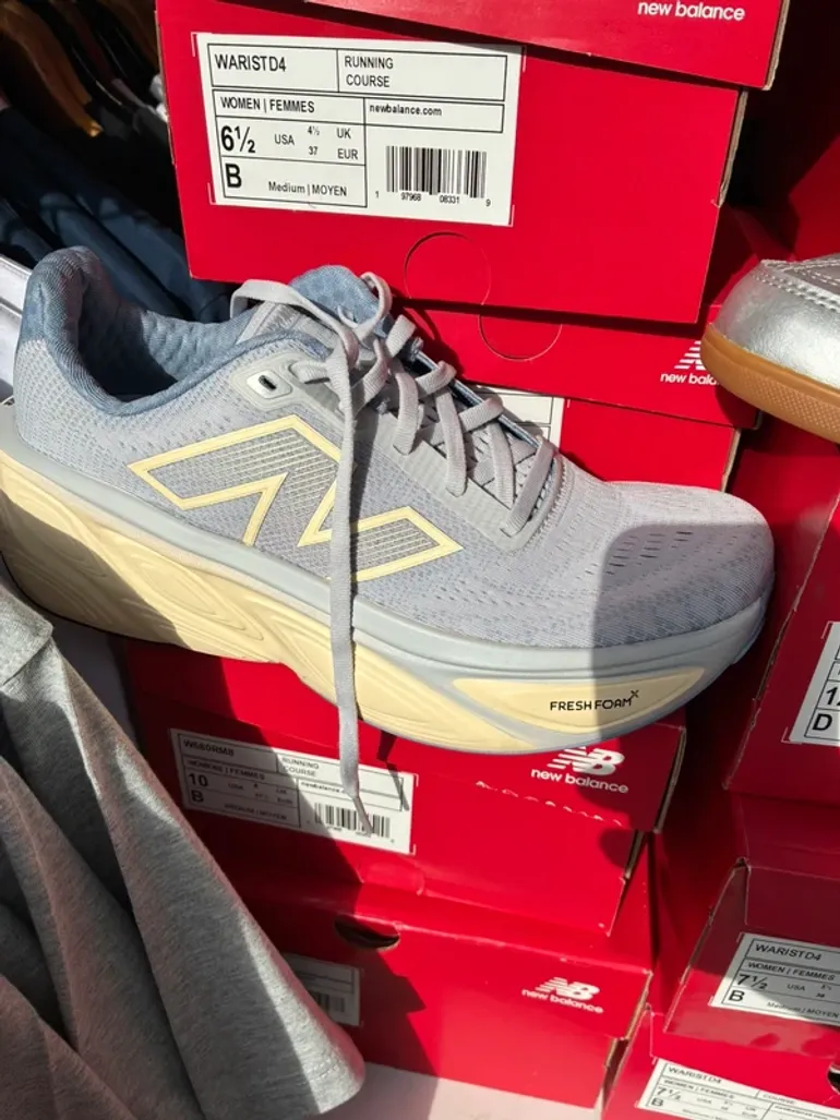 Used New Balance Fresh Foam More bike — image 2 of 3