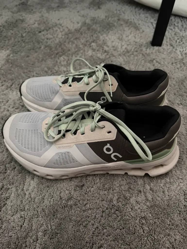 Použité On Running Cloudrunner bike — obrázek 2 z 4