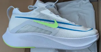 Used Nike Zoom Fly 4 bike — image 5 of 7