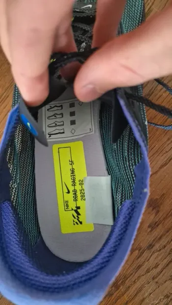 Used Nike ZoomX Streakfly 2 bike — image 8 of 8