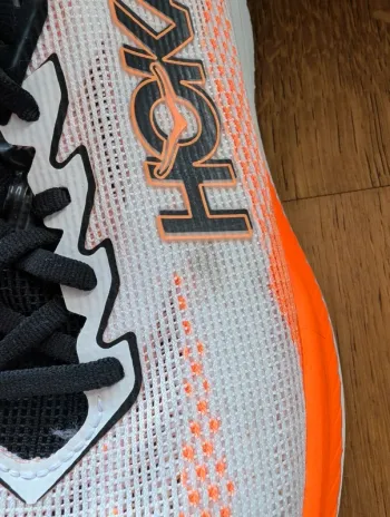 Used Hoka Mach x 3 bike — image 3 of 9