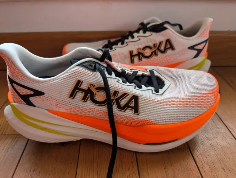Used Hoka Mach x 3 bike — image 5 of 9