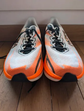 Used Hoka Mach x 3 bike — image 2 of 9