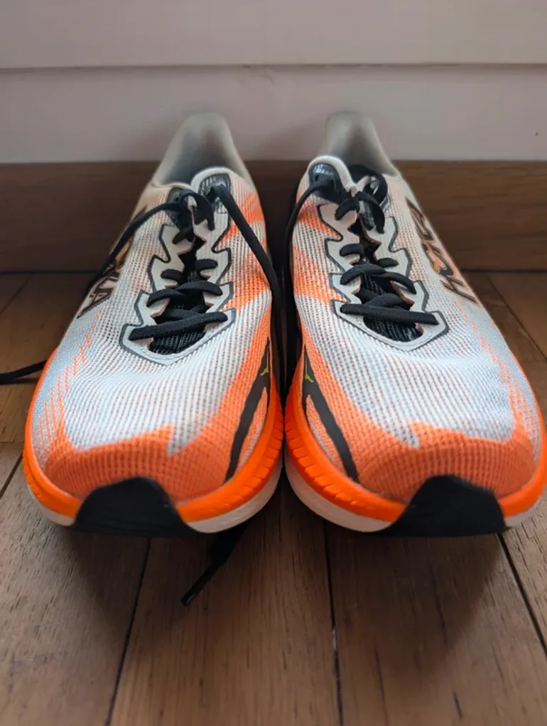 Used Hoka Mach x 3 bike — image 2 of 9