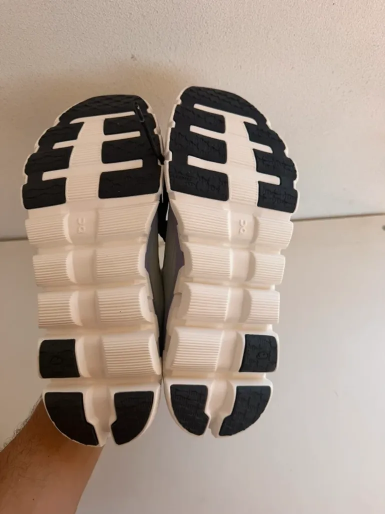 Used On Running Cloud bike — image 5 of 6