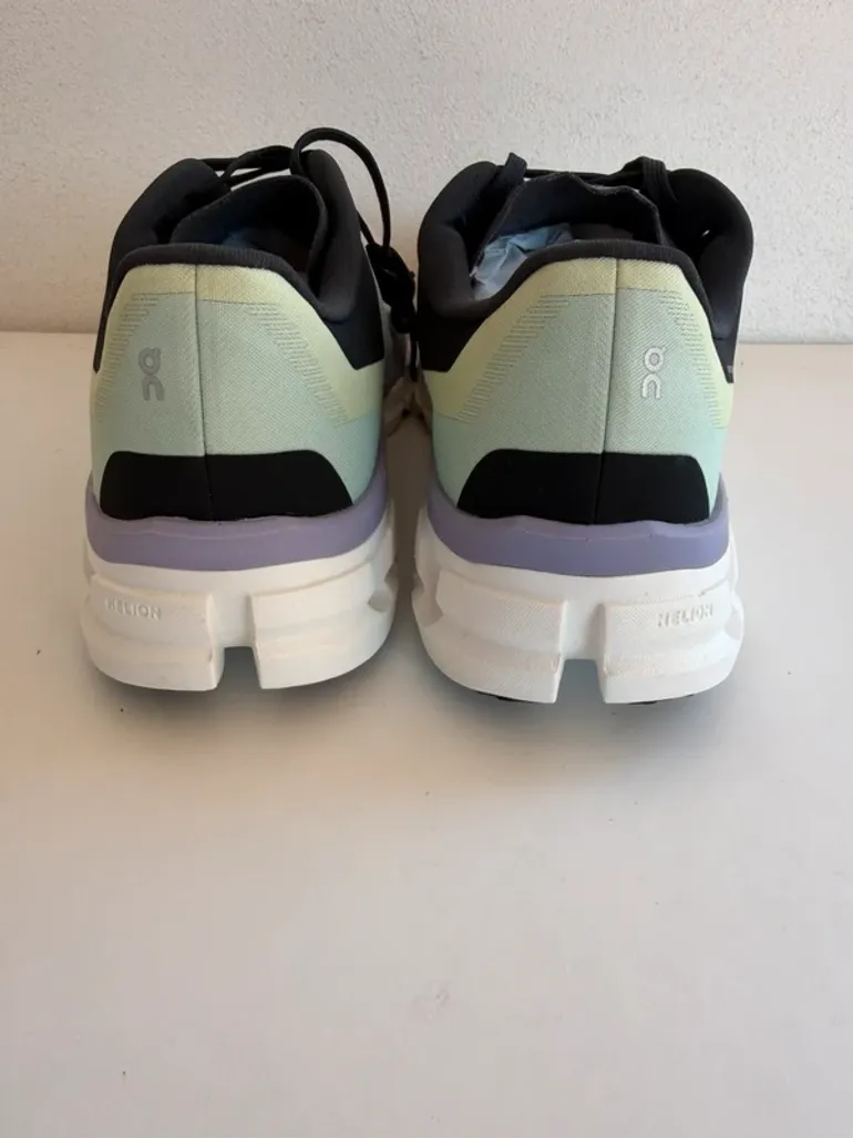 Used On Running Cloud bike — image 4 of 6