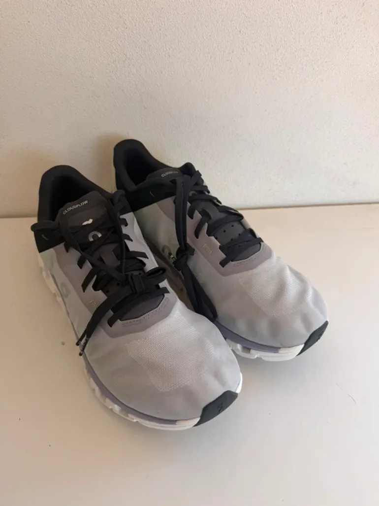 Used On Running Cloud bike — image 2 of 6