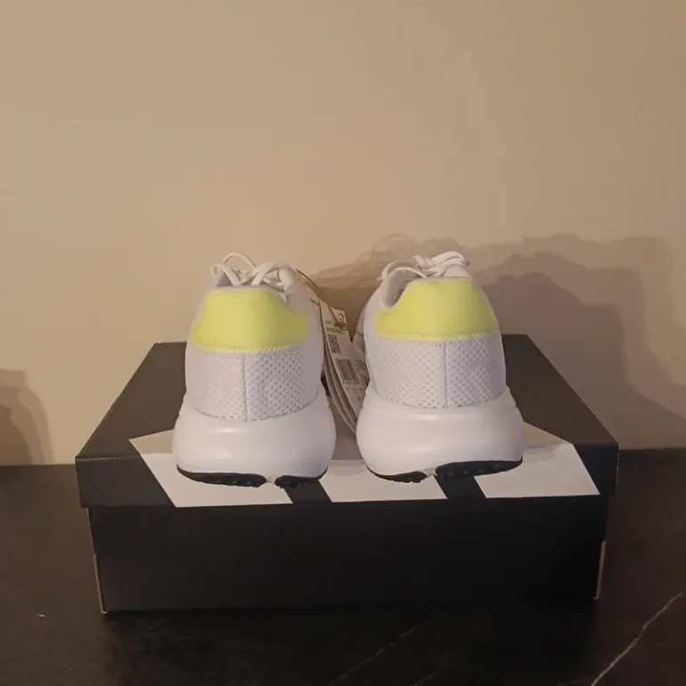 Used Adidas Response Runner bike — image 5 of 6