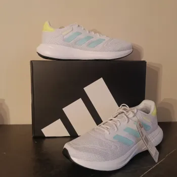 Used Adidas Response Runner Running Shoes