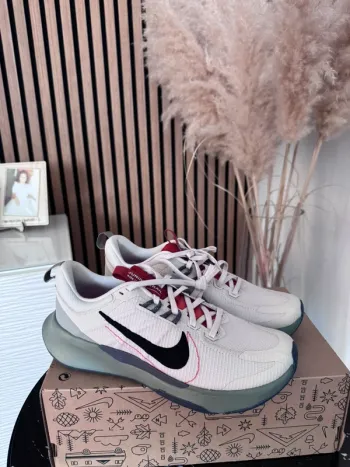 Used Nike Running Shoes T40 Running Shoes