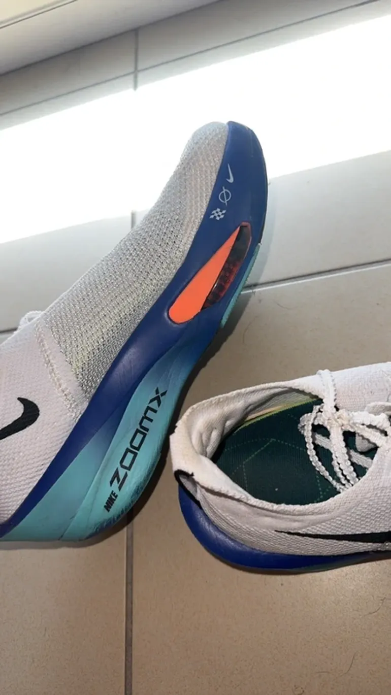 Tweedehands Nike Running Shoes bike — afbeelding 3 van 4