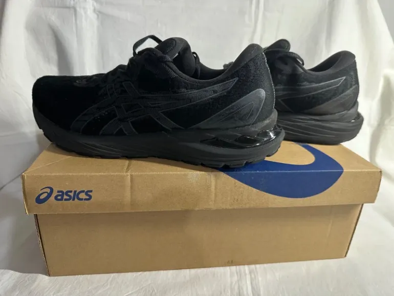 Gebrauchtes Scarpa Asics Gel Cumulus 23 bike — Bild 7 von 13
