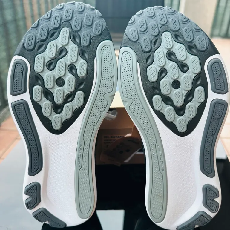 Used Asics Gel-Kayano 33 bike — image 4 of 5