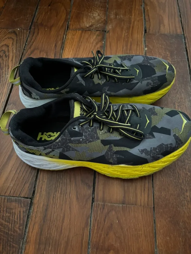 Used Hoka Clayton 2 bike — image 2 of 4