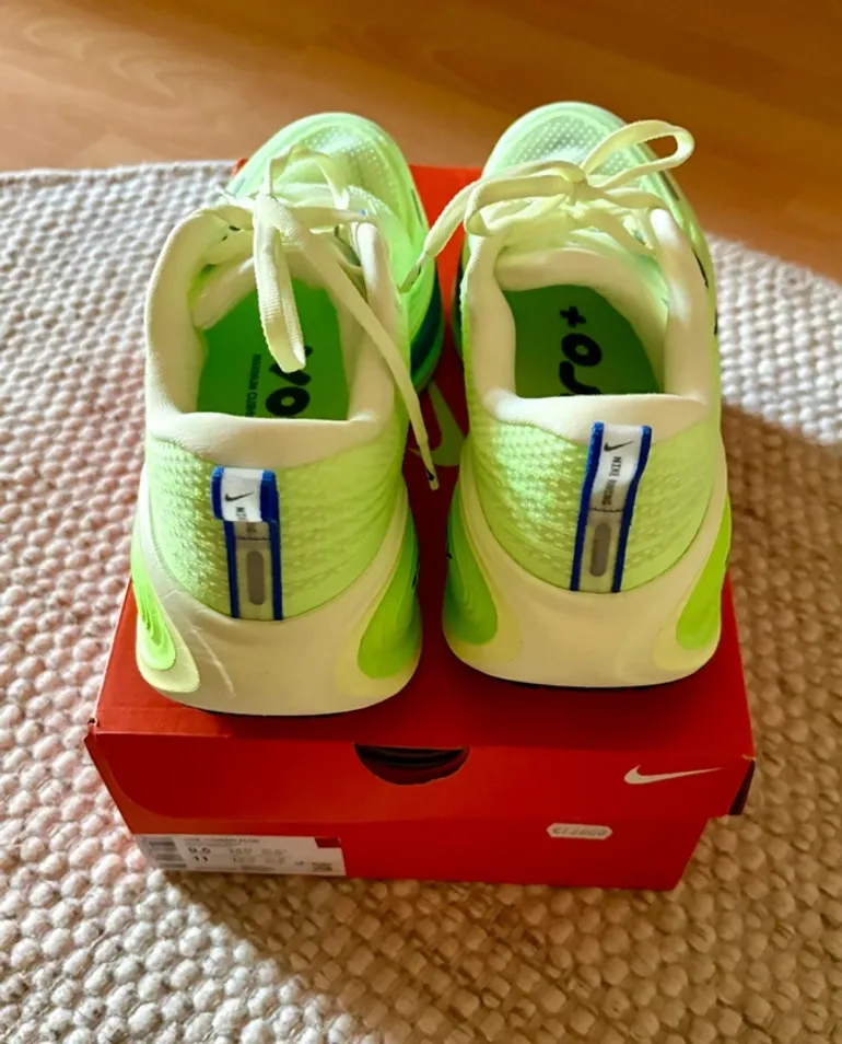 Tweedehands Nike Vomero Plus 2026 bike — afbeelding 6 van 8