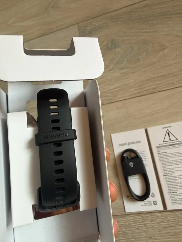 Used Garmin Vivoactive 6 42mm bike — image 4 of 4