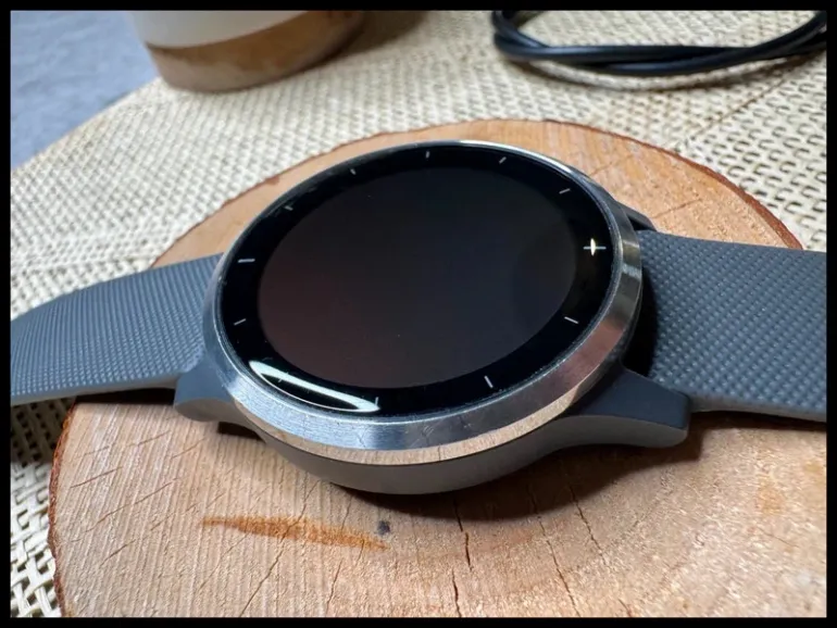 Garmin Vivoactive 4 bike d'occasion — image 6 sur 14