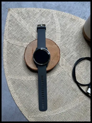 Garmin Vivoactive 4 bike d'occasion — image 5 sur 14
