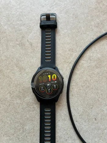 Použité Garmin Forerunner 265 Electronics