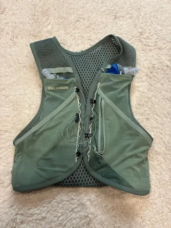 Used Salomon Active Skin 4 Running Accessories