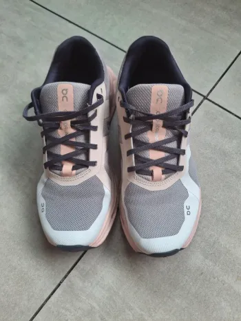 Used On Running Cloudrunner bike — image 3 of 10