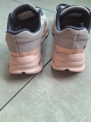 Used On Running Cloudrunner bike — image 6 of 10