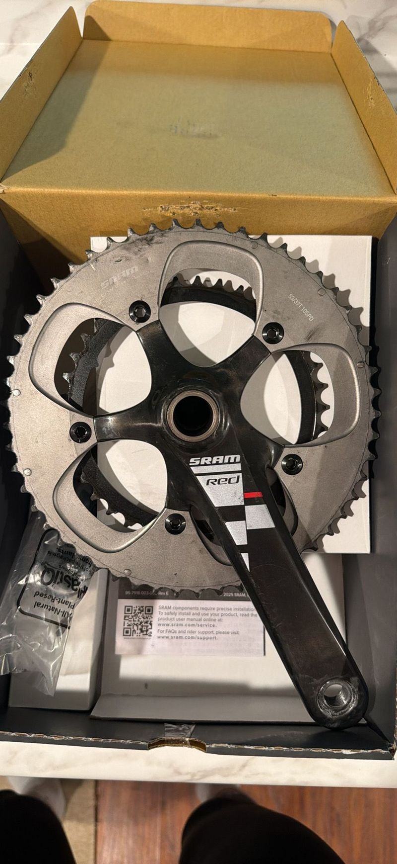 Used Sram Red 53/39 crankset 175 mm Drivetrain & Pedals