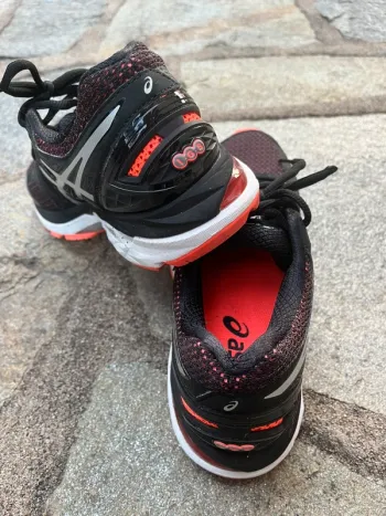 Used Asics GT-2000 bike — image 6 of 7