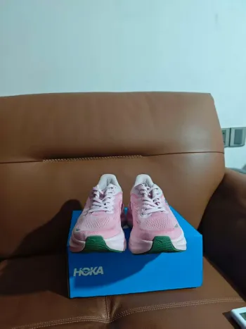 Used Hoka Shoes Size 41 bike — image 3 of 6