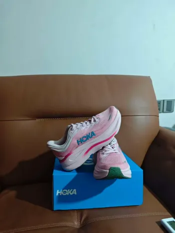 Used Hoka Shoes Size 41 bike — image 2 of 6