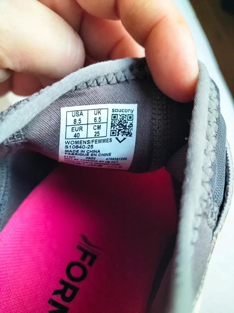 Used Saucony Peregrine 13 bike — image 5 of 9