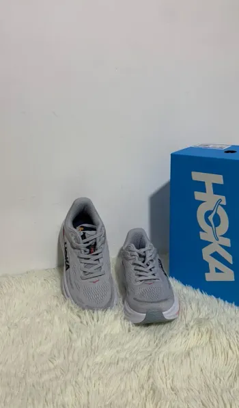 Used Hoka Shoes size 40 bike — image 2 of 6