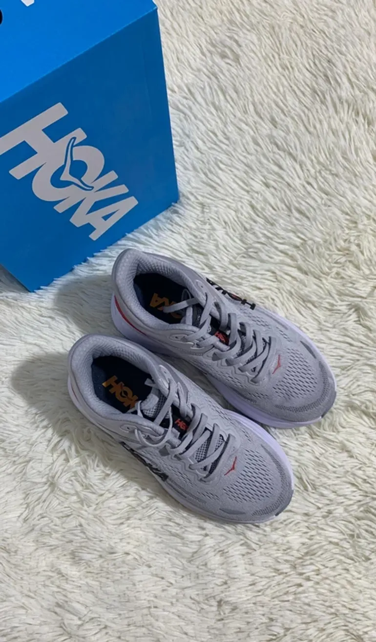 Used Hoka Shoes size 40 bike — image 4 of 6