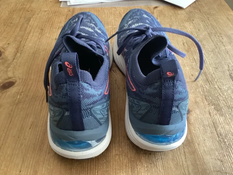 Used Asics Gel Cumulus 23 bike — image 5 of 13