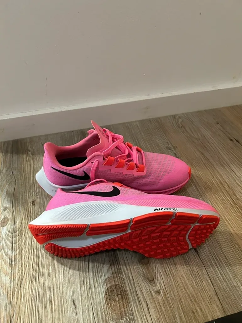 Tweedehands Pegasus Zoom 37 bike — afbeelding 2 van 4