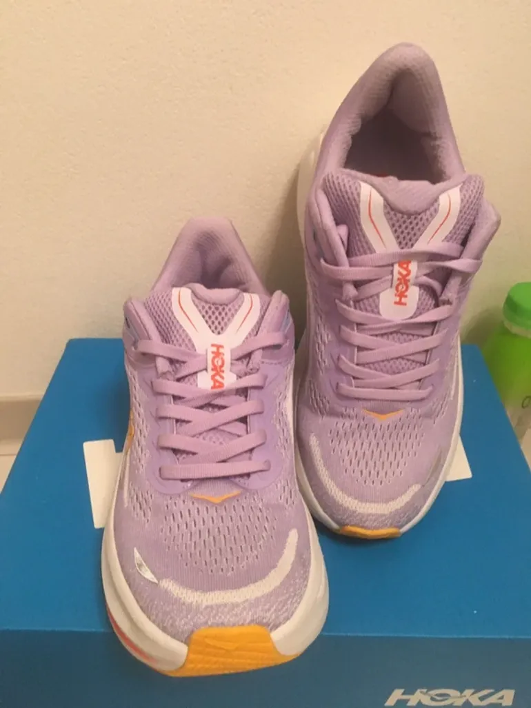 Hoka Bondi-9 bike d'occasion — image 2 sur 7