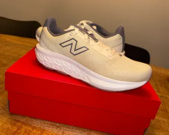 Tweedehands New Balance 520 Running Shoes