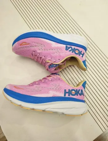 Used Hoka Shoes Pink size 40 bike — image 3 of 5