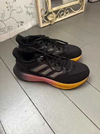 Tweedehands Adidas adiwear bike — afbeelding 3 van 6