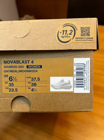 Used Asics Novablast 4 bike — image 7 of 15