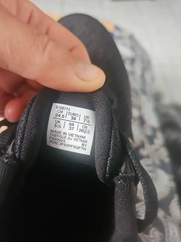 Used Asics versaplast 4 bike — image 9 of 14