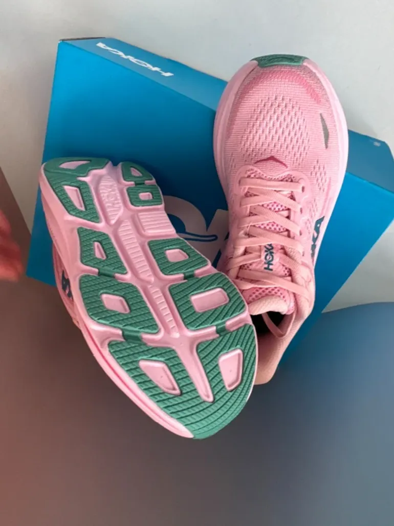 Used Hoka Chaussure size 39 bike — image 3 of 5