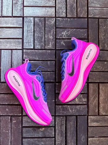 Used Nike Vomero Plus Running Shoes