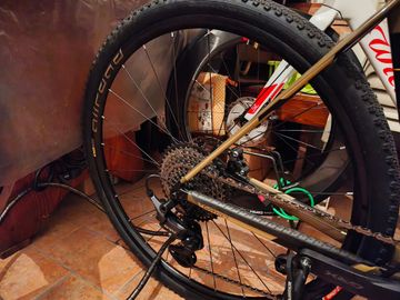 Used Mavic allroad allu 2023 bike — image 1 of 7