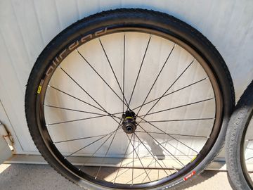 Used Mavic allroad allu 2023 bike — image 7 of 7