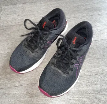 Used Asics Baskets femme Running Shoes