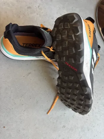 Used Adidas Terrex bike — image 2 of 6