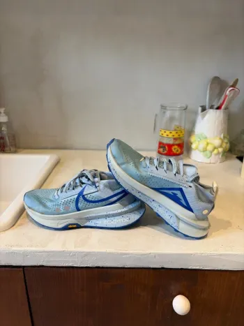 Used Nike Zegama Trail 2 Running Shoes