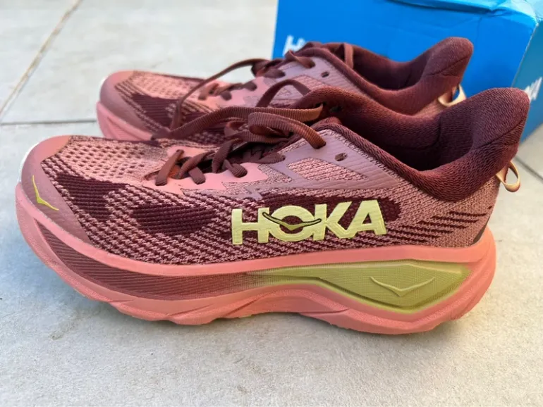 Tweedehands Hoka Challenger 8 bike — afbeelding 3 van 10